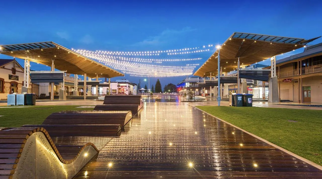 펜션 Rawsons Shack Beachfront Unit Suits Single Or Couple Henley Beach South